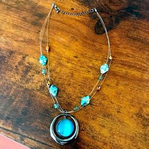 Pretty Blue pendant necklace with colored stones